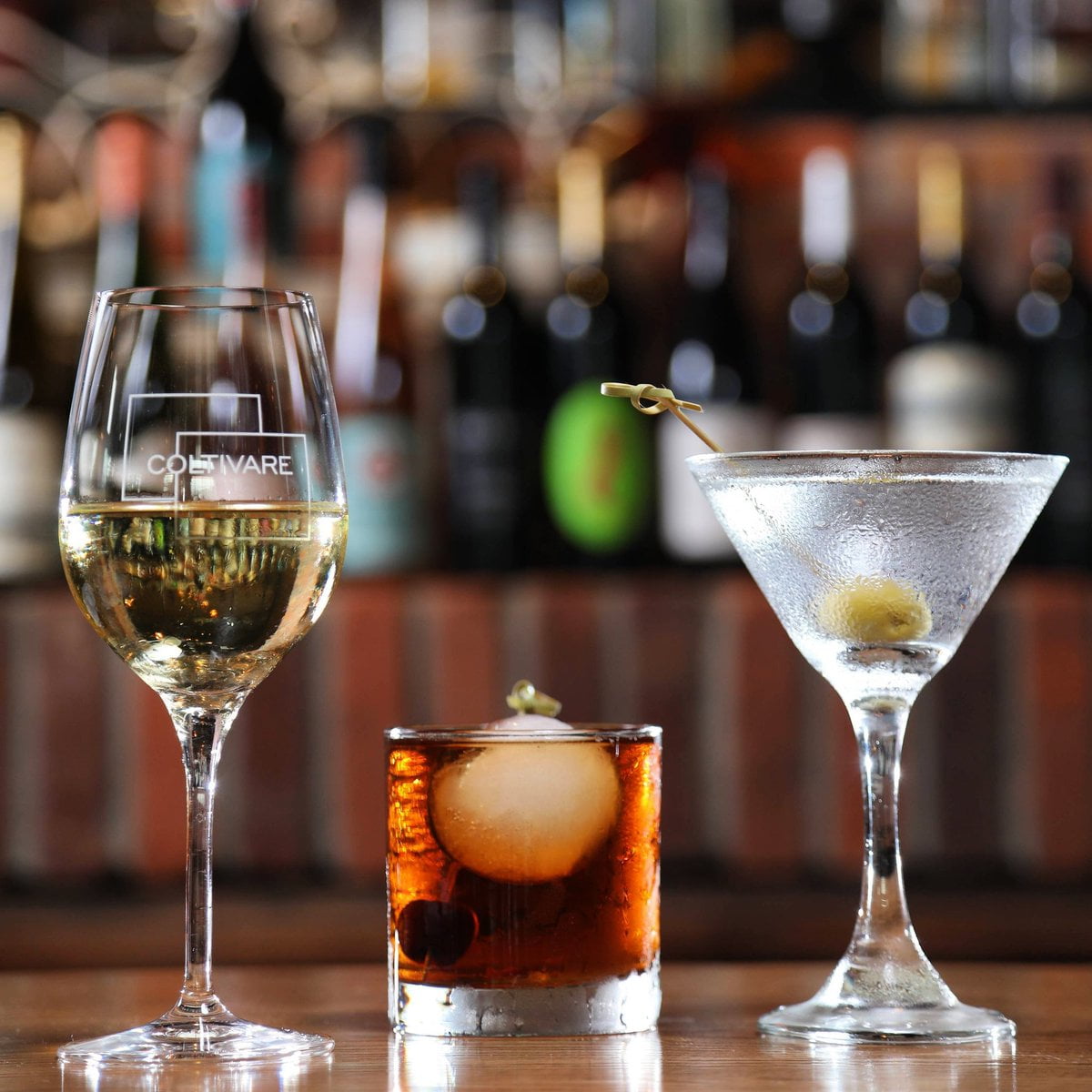  Happy hour