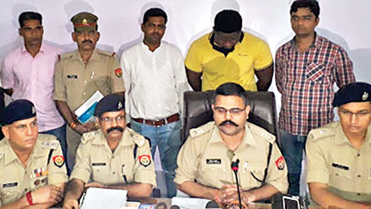  Ghaziabad Man Allegedly